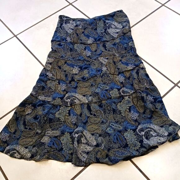 Jones New York Silk Paisley Tiered Skirt - Picture 6 of 11